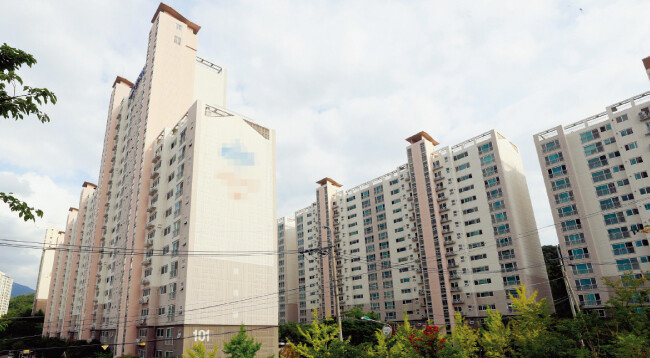 광주 남구 봉선동의 한 아파트. [박영철 동아일보 기자]