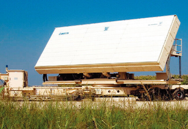 한국이 운용 중인 그린파인 레이더. [Israrel Aerospace Industries]