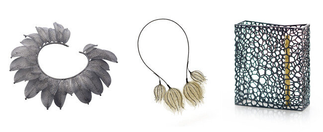 (왼쪽부터)주소원, ‘Leaves’, 2018, 정은(스털링 실버), 39×34×5mm. | 신혜정, ‘축적된 시간의 흔적 Ⅲ’, 2018, 정은, 고무나무 잎, 실, 185×300×52mm. | 이영임, ‘공존’, 2019, 정은, 금부, 70×80×25mm.