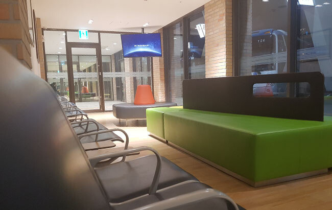 3월 6일 저녁 8시 무렵 서울 서초구 서울고속버스터미널의 대구행 승객대기실이 텅 비어 있다. [최진렬 기자]