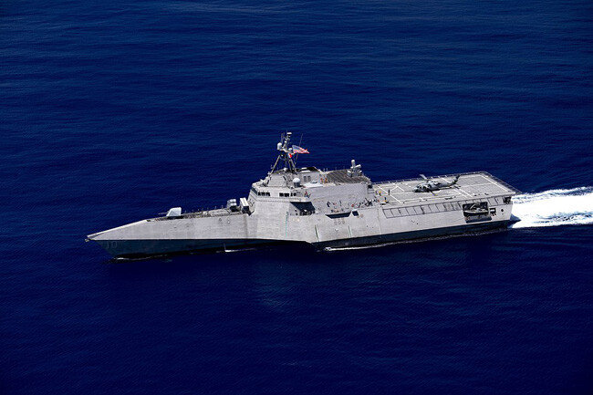 미 해군 연안전투함(LCS) 개브리엘 기퍼즈.  [USS Gabrielle Giffords]