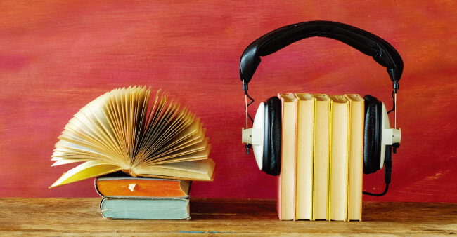 Z세대 사이에서 오디오북 수요가 늘고 있다.  [GettyImages]