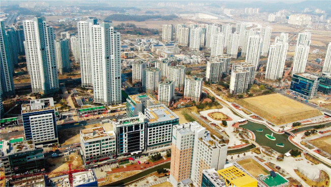 인천경제자유구역인 서구 청라국제도시. 올해 상반기 인천 집값이 전국에서 가장 많이 올랐다. [동아DB]