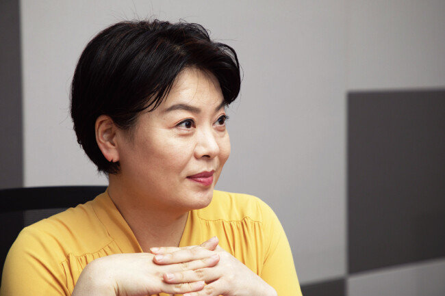 국민의힘 윤희숙 의원이 8월 3일 서울 여의도 국회 의원회관에서 ‘주간동아’와 인터뷰하고 있다. [조영철 기자]
