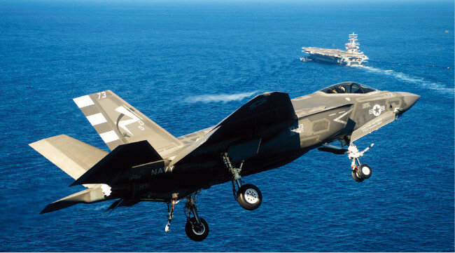 한국형 항공모함 운용 방식을 CATOBAR(캐터펄트 사출)로 하면
F -35C(사진) 등 우수한 함재기를
도입할 수 있다. [AP=뉴시스]