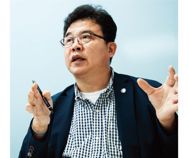 코오롱글로벌 신재생에너지사업팀을 이끄는 최재서 이사는 “2030년께 한국에서 그린수소 생산이 본격화할 것”이라며 “코오롱글로벌이 주도권을 쥘 것”이라고 말했다. [조영철 기자]