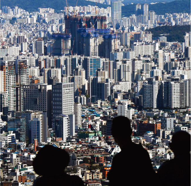 1991년 ‘3.3㎡당 1000만 원’ 시대를 열었던 아파트가 이제 ‘3.3㎡당 1억 원’ 시대의 문을 열었다. [뉴시스]