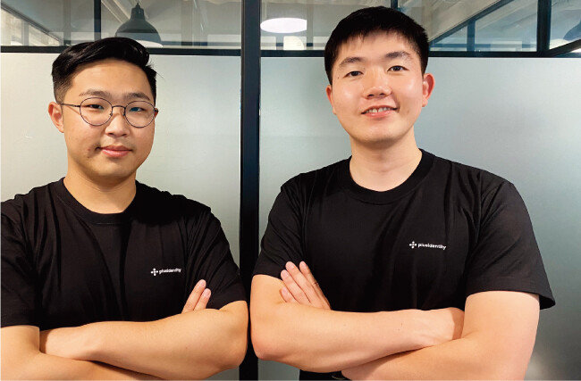 박익진(왼쪽), 홍찬의 플러스아이덴티티 대표. [사진 제공 · 플러스아이덴티티]