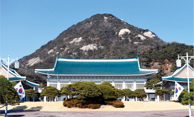 서울 종로구에 위치한 청와대 전경. [동아DB]