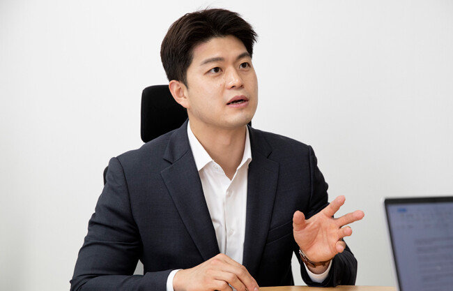 국민의힘 김용태 최고위원이 5월 2일 서울 여의도 국회 본관에서 ‘주간동아’와 인터뷰하고 있다. [지호영]