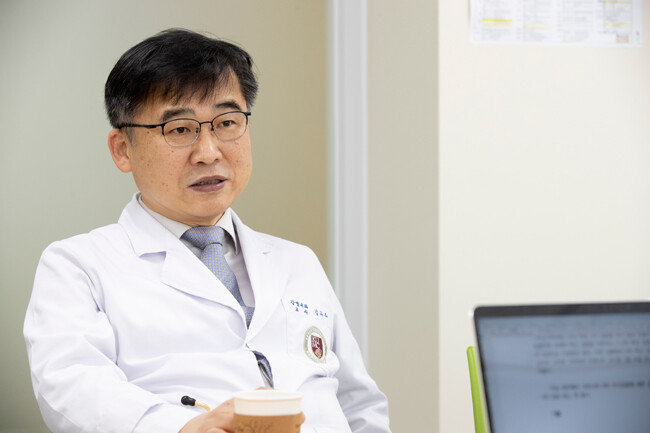 김우주 고대구로병원 감염내과 교수는 "문 정부의 방역실패가 새 정부에 부담과 비난으로 고스란히 전가될 것"이라고 우려했다. [동아DB]