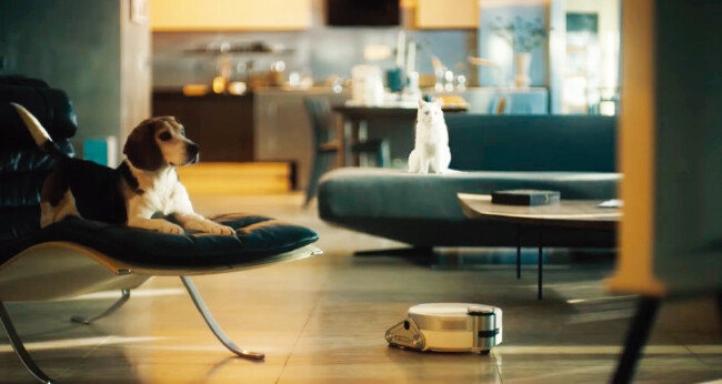 펫 케어 관련 기능을 넣은 삼성전자 비스포크 제트 봇 AI. [사진 제공 · 삼성전자]