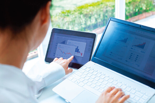 최근 무상증자 관련주가 줄줄이 상한가를 기록하자 매수 심리가 몰리고 있다. [GETTYIMAGES]