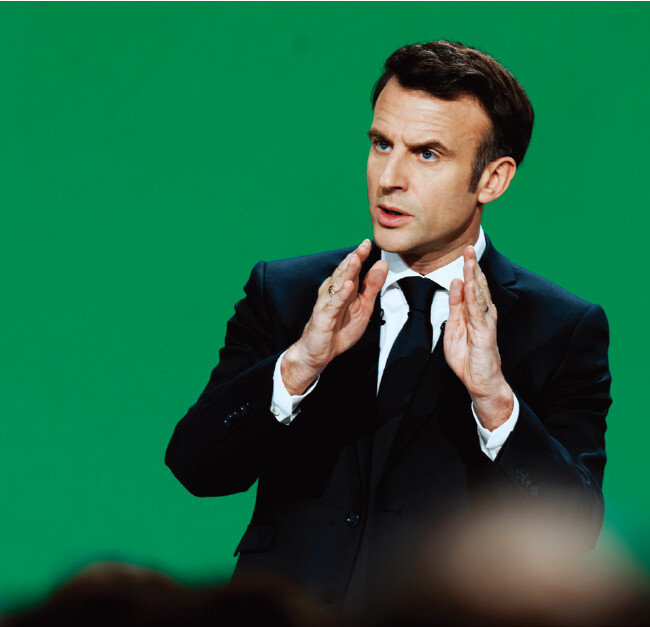 연금개혁을 추진 중인 에마뉘엘 마크롱 프랑스 대통령. [뉴시스]