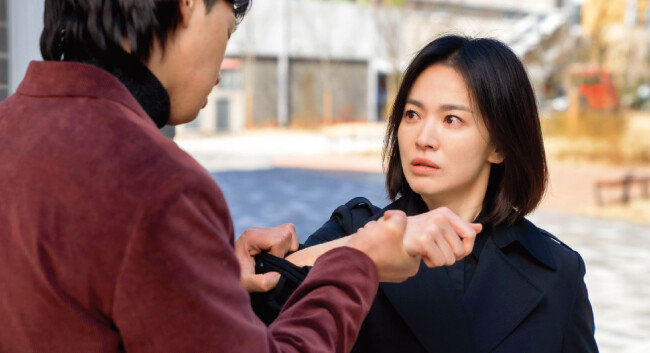 학교폭력을 소재로 한 넷플릭스 드라마 ‘더 글로리’의 한 장면. [넷플릭스 제공]