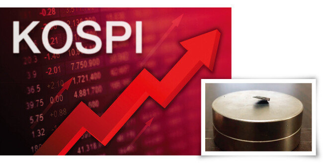 최근 한국 증시에서는 자신만의 투자 철학 없이 2차전지와 초전도체 같은 테마주 투자에 뛰어들었다가 손실을 경험하는 개인투자자가 늘고 있다. [뉴시스]