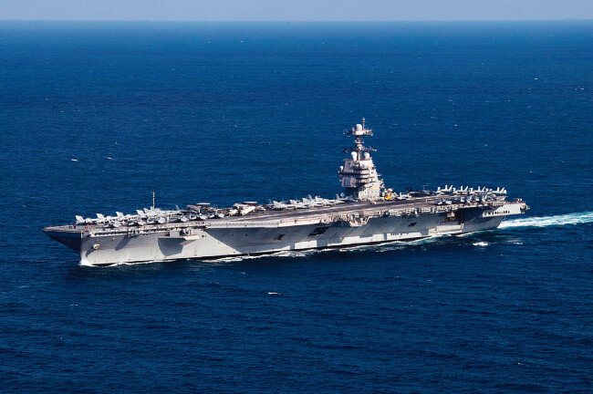 세계 최대 규모인 미국 핵추진 항공모함 제럴드 포드함이 항해하고 있다. [US Navy]