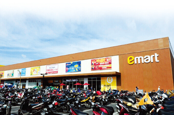 베트남 호찌민 고밥 지역에 있는 이마트 고밥점 외부. 이마트는 중국에 이은 2번째 해외 진출지로 베트남을 선택했다.[사진 제공·이마트]