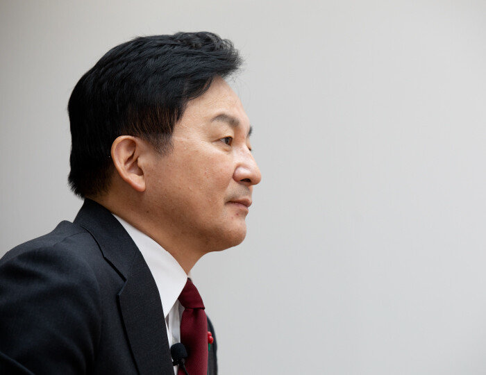 원희룡 국토교통부 장관이 2023년 12월 7일 서울 중구 국토발전전시관에서 ‘신동아’와 인터뷰하고 있다. [지호영 기자]