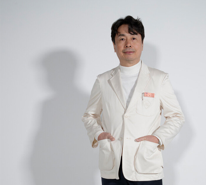 이교원 강북삼성병원 산부인과 교수는 “태교(胎敎)가 저출산율 문제 극복의 처방전”이라는 대안을 제시하고 실천에 옮기고 있다. [조영철 기자]