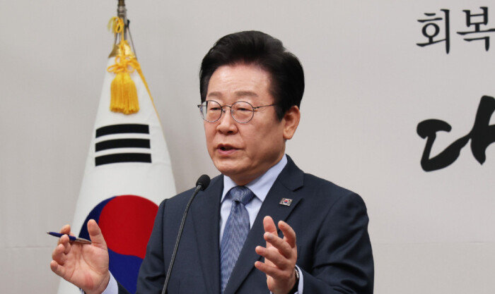 이재명 더불어민주당 대표는 1월 23일 오전 국회에서 신년 기자회견을 열고 민간이 주도하는 ‘친(親)기업’ 성장 담론을 제시했다. [동아DB]