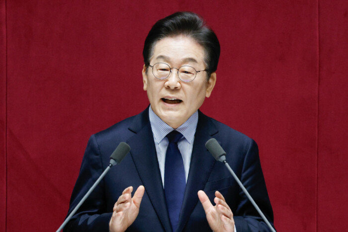 이재명 더불어민주당 대표가 2월 10일 서울 여의도 국회에서 열린 본회의에서 교섭단체 대표연설을 하고 있다. 이날 이 대표는 ‘성장’을 29번 언급했다. [뉴스1]