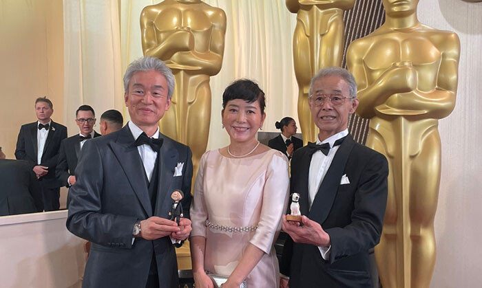 아카데미 시상식에 참석한 니시오 다이스케 감독(오른쪽)과 ‘알사탕’ 원작자인 백희나 작가, 와시오 다카시 프로듀서. 