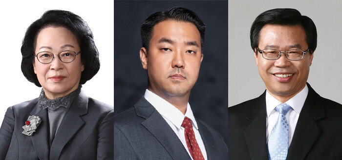 서울 용산 지역구 예비후보로 등록한 국민의힘 황춘자 전 용산구당협위원장, 김정현 백서스정책연구소장과 더불어민주당 성장현 전 용산구청장(왼쪽부터). [중앙선거관리위원회, 성장현 페이스북]
