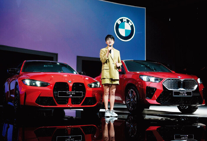 주양예 BMW코리아 브랜드 총괄 본부장이 BMW 최신 모델을 소개하고 있다. [BMW코리아 제공]