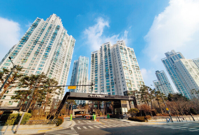 서울 강남구 대치동 래미안대치팰리스 아파트. [김우정 기자]