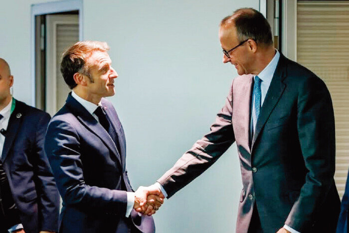 프리드리히 메르츠 독일 기독민주당(CDU) 대표(오른쪽)는 마크롱 대통령의 핵우산 제안에 적극 호응하고 있다. [프리드리히 메르츠 페이스북]