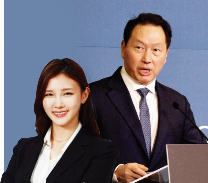 최태원 회장의 맏딸인 윤정 씨(왼쪽)가 SK그룹의 최연소 여성 임원으로 발탁됐다.