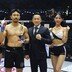 김태위 원주시MMA총협회 회장, 로드FC 라이트급 박찬훈에게 승리 기념 트로피 시상