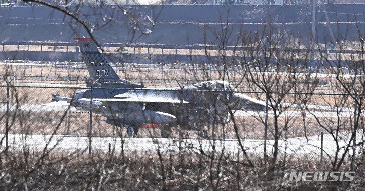 우크라가 'F-16 전투기' 간절히 바라는 이유는?…“안성맞춤”｜동아일보