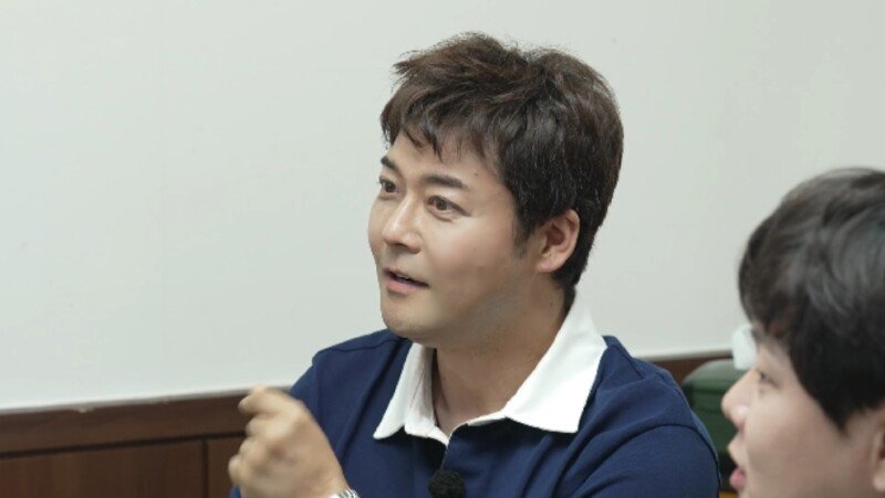 아이브 리즈 母, 전현무와 동갑?…전화 연결에 현장 발칵 (전현무계획4)