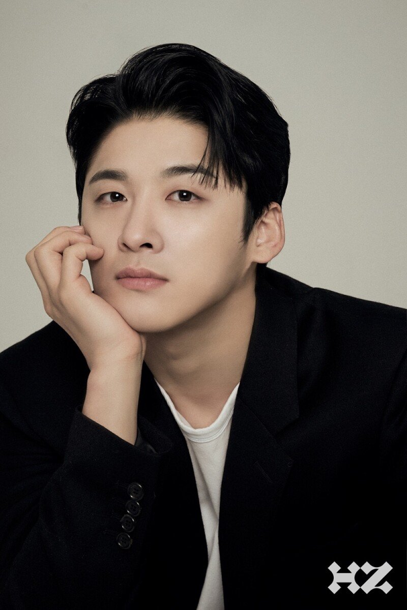 권승우, ‘닥터X’ 외과의사에서 ‘뜨거운 안녕’ 예능국 PD로