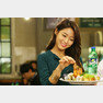 코카콜라사의 사이다 브랜드 스프라이트의  ‘Sprite & Meal’ 캠페인 광고 모델 설현의 TV CF 촬영 비하인드 컷. 사진제공=코카콜라사
