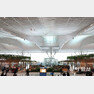 18일 인천국제공항 제2여객터미널이 공식 개장하고 업무에 들어갔다. 제2여객터미널 3층 출국장 모습.