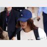 이성과의 성관계를 불법 촬영해 유포한 혐의로 입건된 가수 정준영(30)이 12일 오후 인천국제공항을 통해 입국하고 있다. © News1