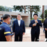 조원진(왼쪽), 홍문종 우리공화당 공동대표. 2019.9.16/뉴스1 © News1
