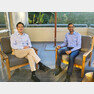 이재용 삼성전자 부회장(왼쪽)과 순다르 피차이(Sundar Pichai) 구글 CEO 지난 22일(현지시각) 미국 캘리포니아주 마운틴뷰 구글 본사에서 만나 대화하고 있다. (삼성전자 제공) 2021.11.23/뉴스1 © News1