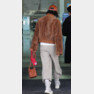 배우 이나영이 패션 행사 참석차 15일 인천국제공항에 도착해 이탈리아 밀라노로 출국하고 있다. 뉴스1