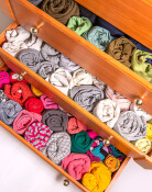 “먼지인 줄 알고 만졌더니?” 서랍 구석 ‘해충 배설물’ 습격 [알쓸톡]