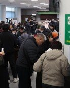 “내 앞에 400명 대기”…연말 운전면허 갱신 대란