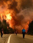 아르헨 대형 산불로 축구장 1만7000개 면적 소실…“지옥 같다”