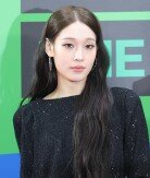 ‘신세계 손녀’ 애니, 아이돌 활동 잠시 멈춘다…무슨 일?