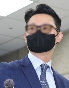 [단독]“여사님 약속한 비례 유효한지”…윤영호, 해임 뒤에도 건진에 청탁