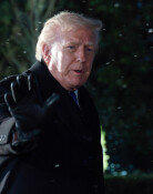 연이어 ‘텃밭’ 빼앗긴 트럼프, 중간선거 패배 시 조기 레임덕 직면