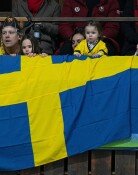 ‘덴마크 수모’ 안 당한다…스웨덴, 유로화 도입 검토 나선 이유