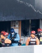 [단독]은마아파트 화재 윗집 “물건 깨지는 소리 뒤 검은 연기 올라와”